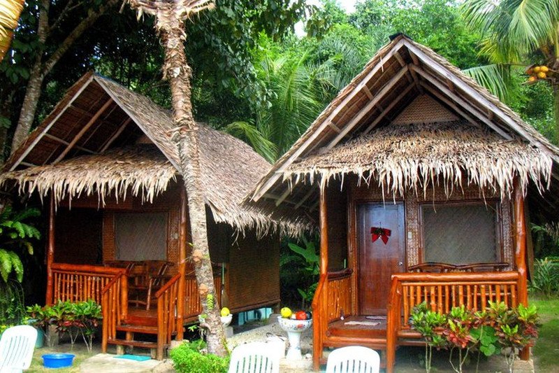 Zawiść zniszczy projekt Arkadia? Polacy zadeptali "polską wioskę" na Filipinach, zanim ktokolwiek postawił tam stopę