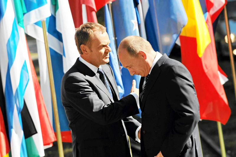 Donald Tusk i Władimir Putin na Westerplatte w roku 2009.