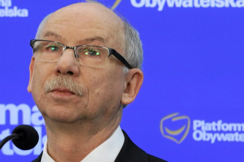 Europoseł Janusz Lewandowski wyraźnie nie jest zadowolony z poczynań Prawa i Sprawiedliwości.