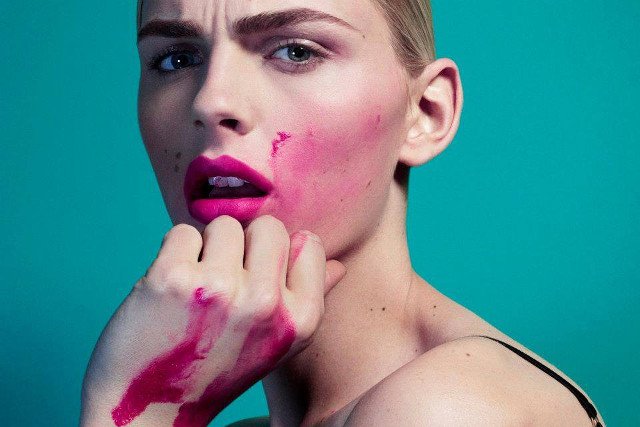 Andrej w jednej z sesji zdjęciowych.