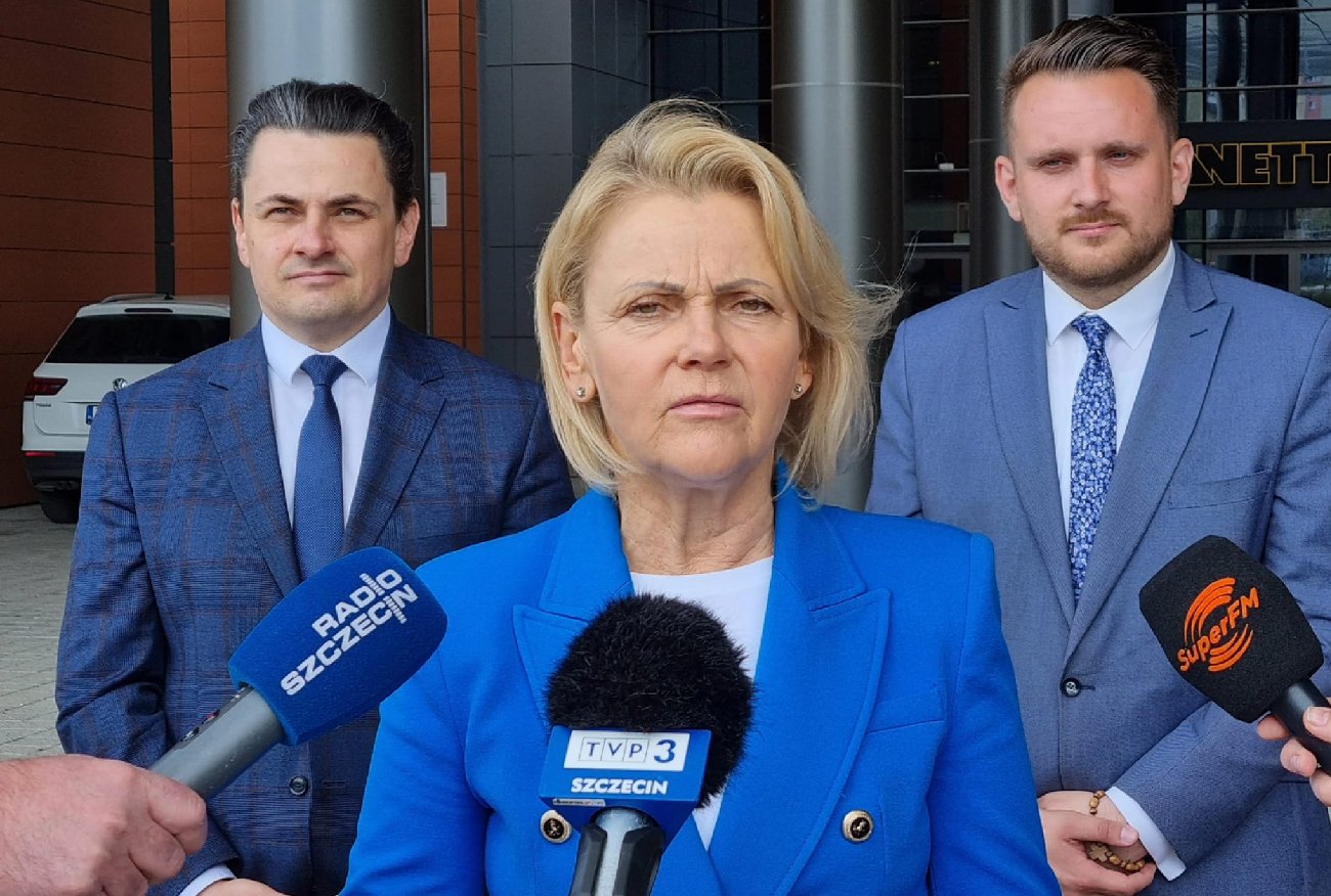 Prokuratura bada wpisy Jacyny-Witt. Wezwano na przesłuchanie senatora PSL