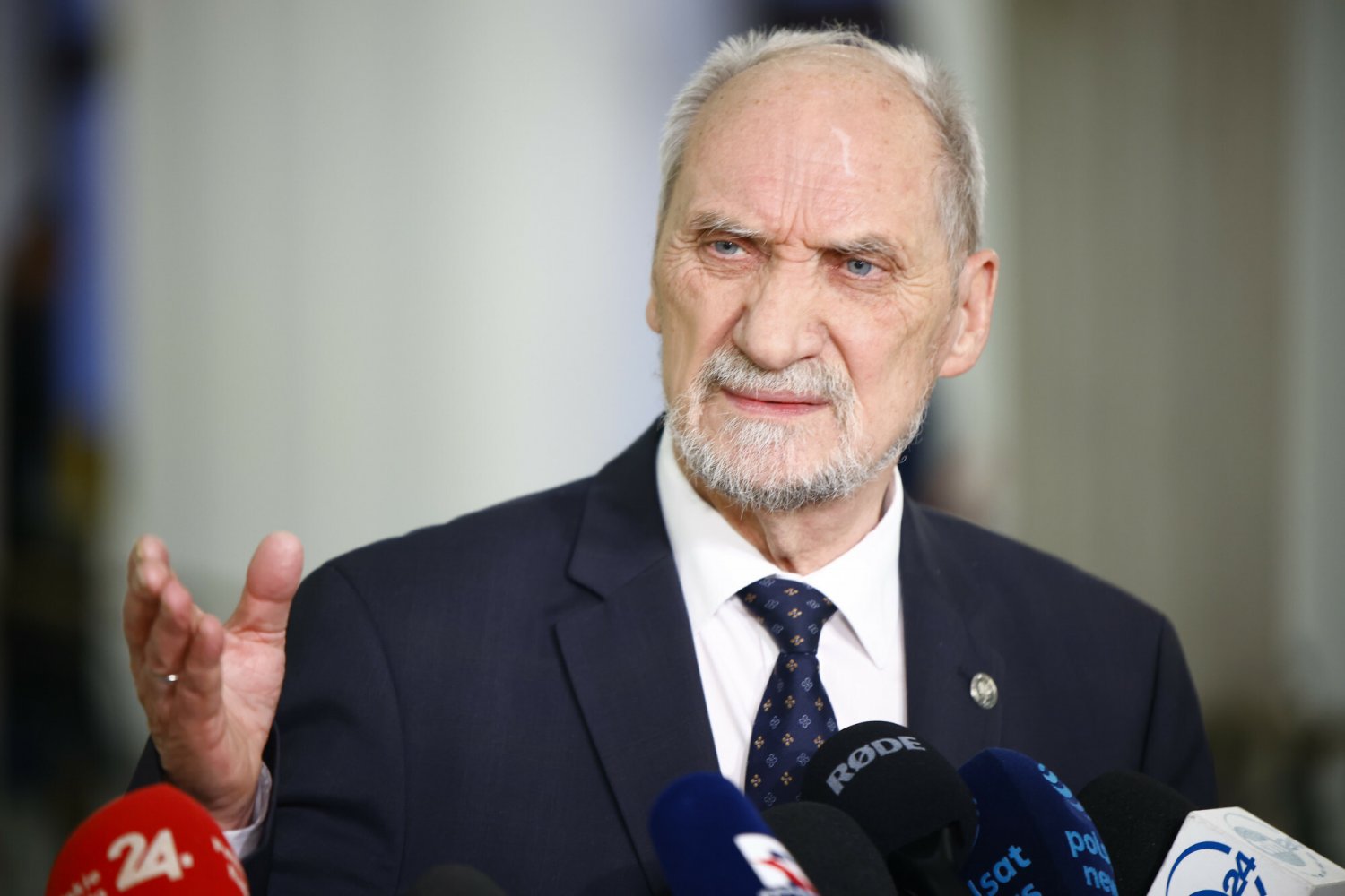 Kosiniak-Kamysz ujawnił zaniedbania PiS w MON. Macierwicz oszalał ze złości