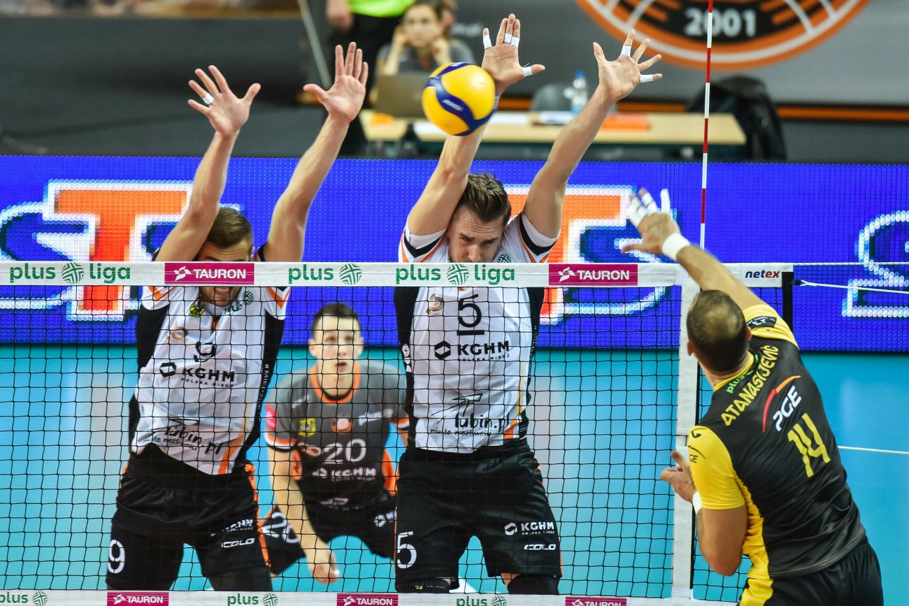 Ciekawie było w ostatnim meczu pierwszej kolejki w PlusLidze. Cuprum Lubin mocno postawiło się PGE Skrze Bełchatów.