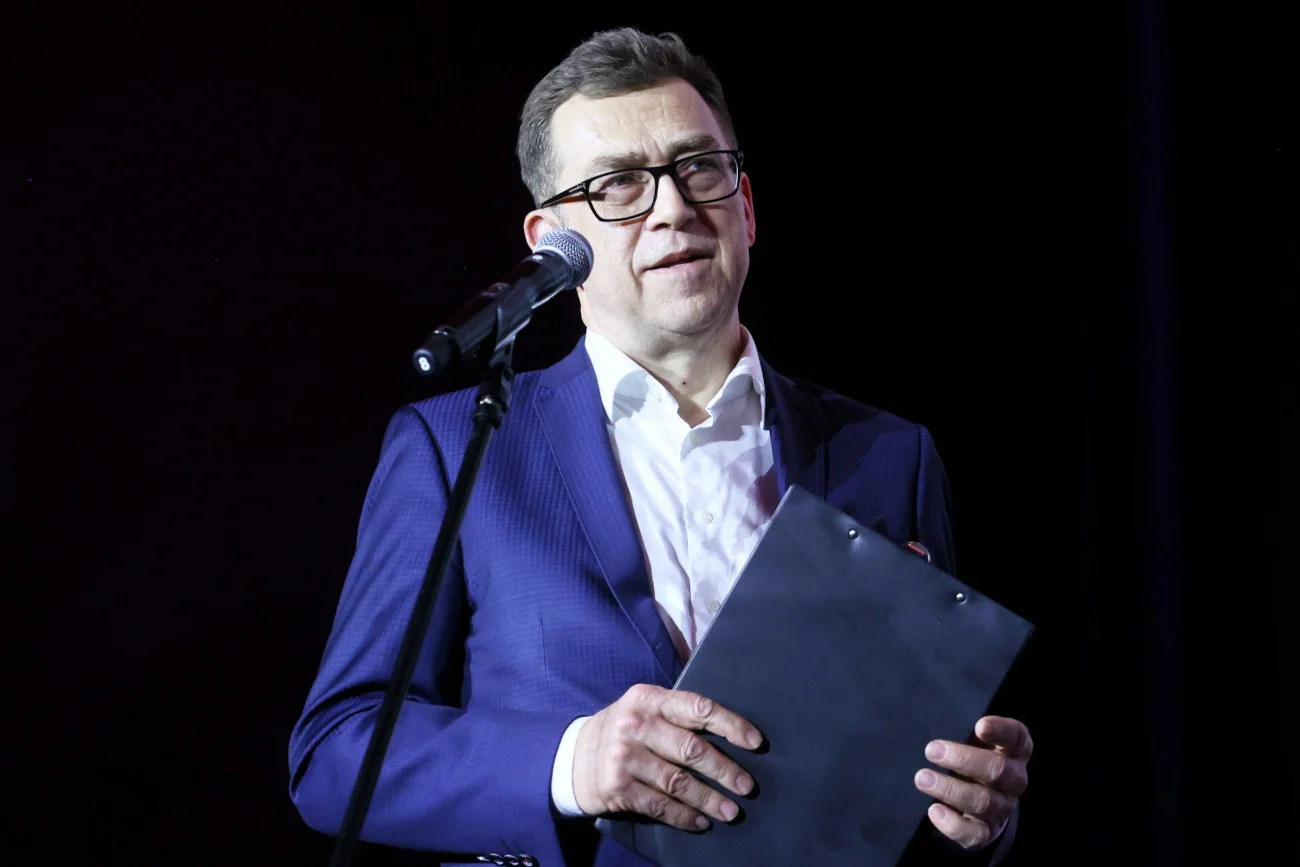 Maciej Orłoś przyznał, że ma długi.
