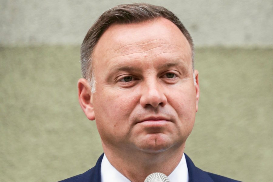 Prezydenturę Andrzeja Dudy ocenia pozytywnie 58 proc. badanych w sondażu CBOS.