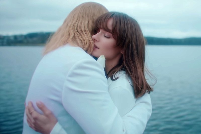 Natalia Szroeder i Ralph Kaminski zachwycili nową piosenką "Przypływy". Natalia Szroeder i Ralph Kaminski zachwycili nową piosenką "Przypływy"