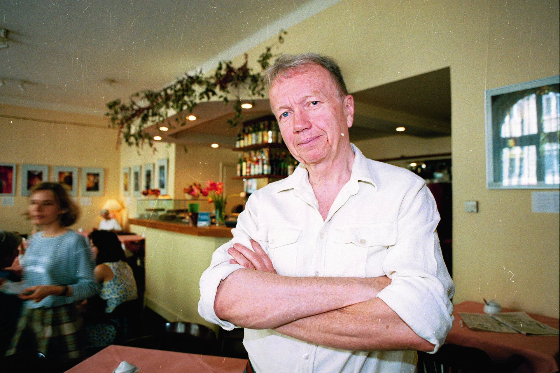 Stanisław Pruszyński w 1994 roku. Po powrocie do Polski dziennikarz zajął się prowadzeniem lokali gastronomicznych m.in. Klub Aktora czy Radio Cafe