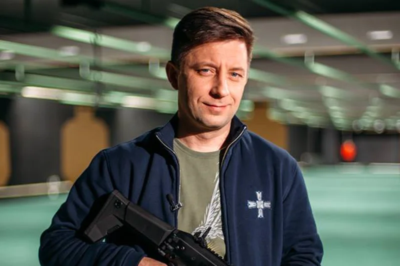 Michał Dworczyk był przez wiele lat aktywny jako harcerz.