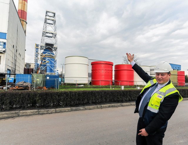 Taki piękny komin EDF stawiał w Krakowie