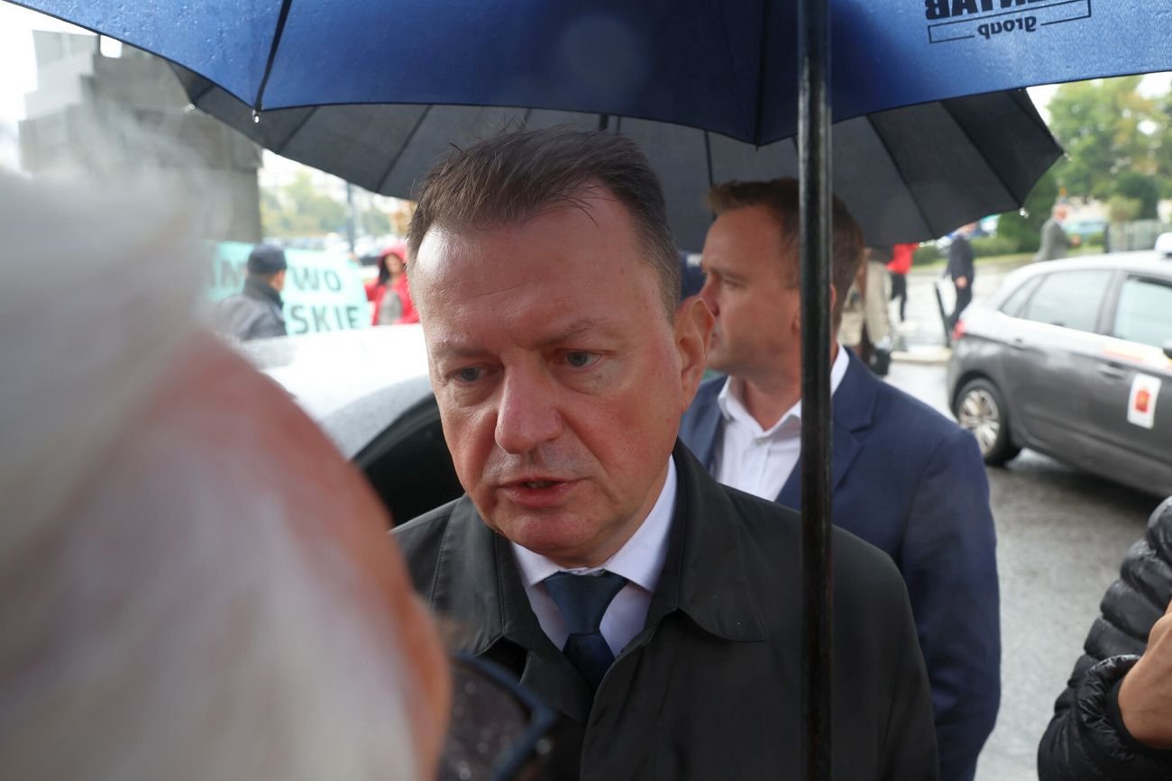 Mariusz Błaszczak wzburzył się podczas miesięcznicy smoleńskiej