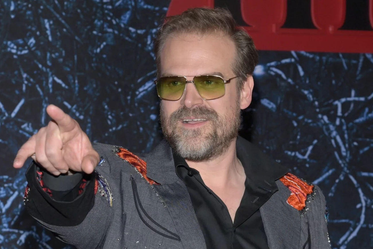 David Harbour ze "Stranger Things" zagra w nowym filmie twórcy "Dystryktu 9".