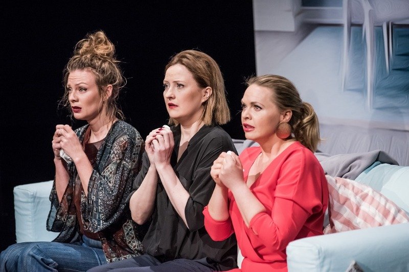 "Ludzie inteligentni" to komedia omyłek w doskonałej obsadzie