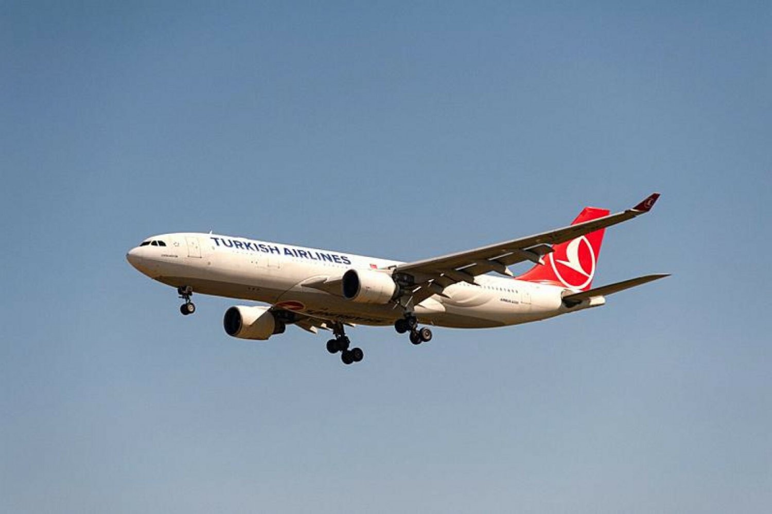 Tragedia podczas lotu rejsowego, 11-latek zmarł na pokładzie samolotu