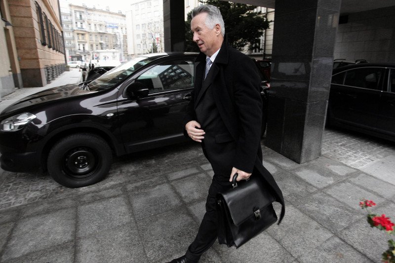 Przewodniczący PKW podał się do dymisji – donosi TVP Info.