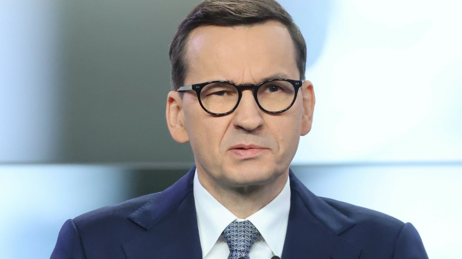Mateusz Morawiecki wciąż nie potrafi jednoznacznie odpowiedzieć czy Polska przyjmie ofertę Niemiec w sprawie baterii Patriot.
