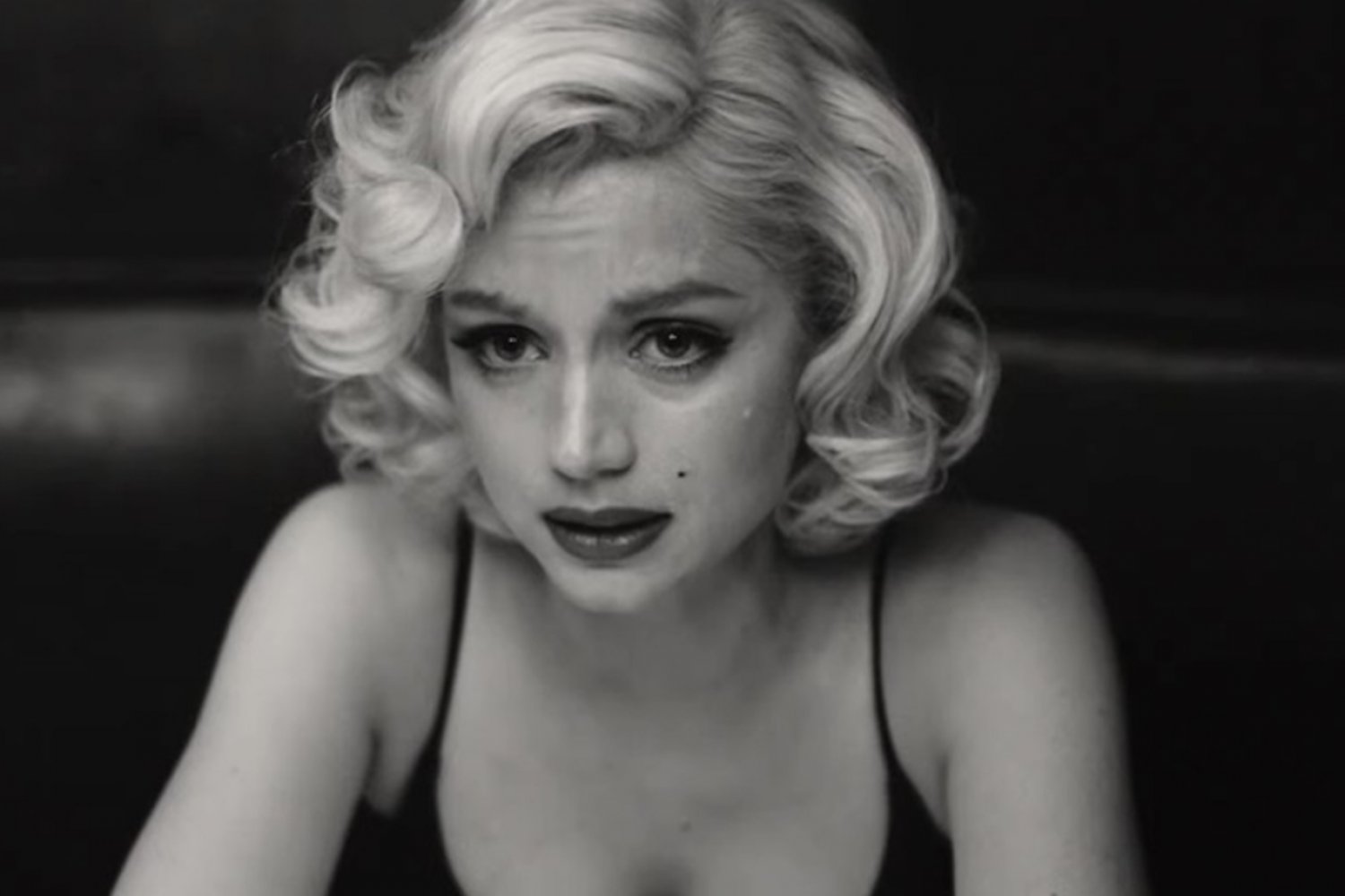 Spadkobiercy Marilyn Monroe poparli kreację Any de Armas.