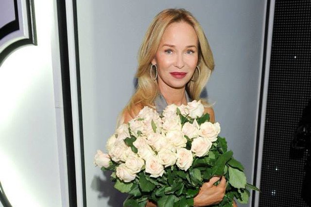 Le Figaro zachwycony Joanną Przetakiewicz.