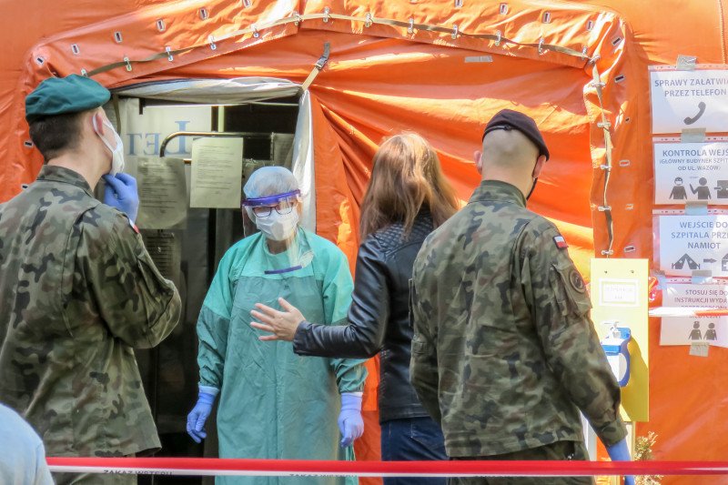 Resort zdrowia podał nowe statystyki koronawirusa w Polsce.