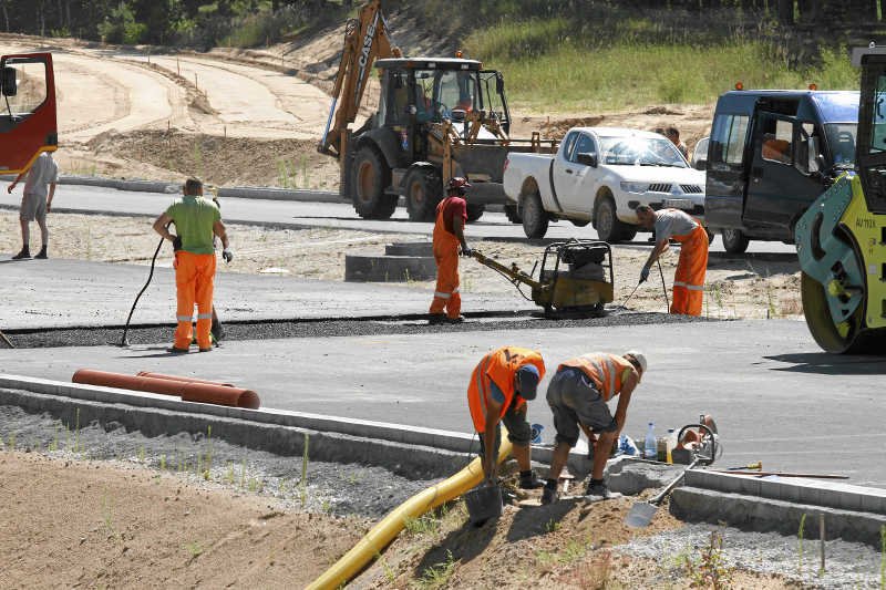 Przez oszczędności rządu może zabraknąć na inwestycje w bezpieczeństwo na drogach.