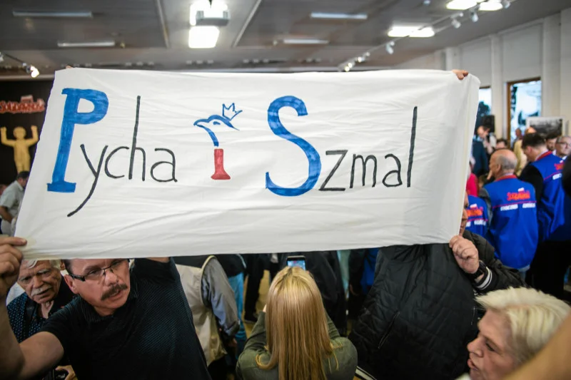 Spotkanie Matusza Morawieckiego z Gdańszczanami w historycznej Sali BHP skończyło się przepychankami.