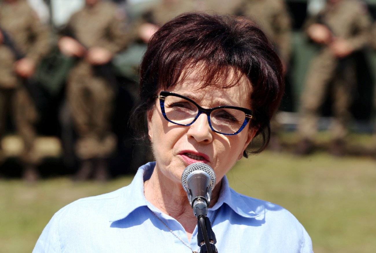 Rząd chce pilnego wprowadzenia ustaw. Witek zwołuje posiedzenie Sejmu