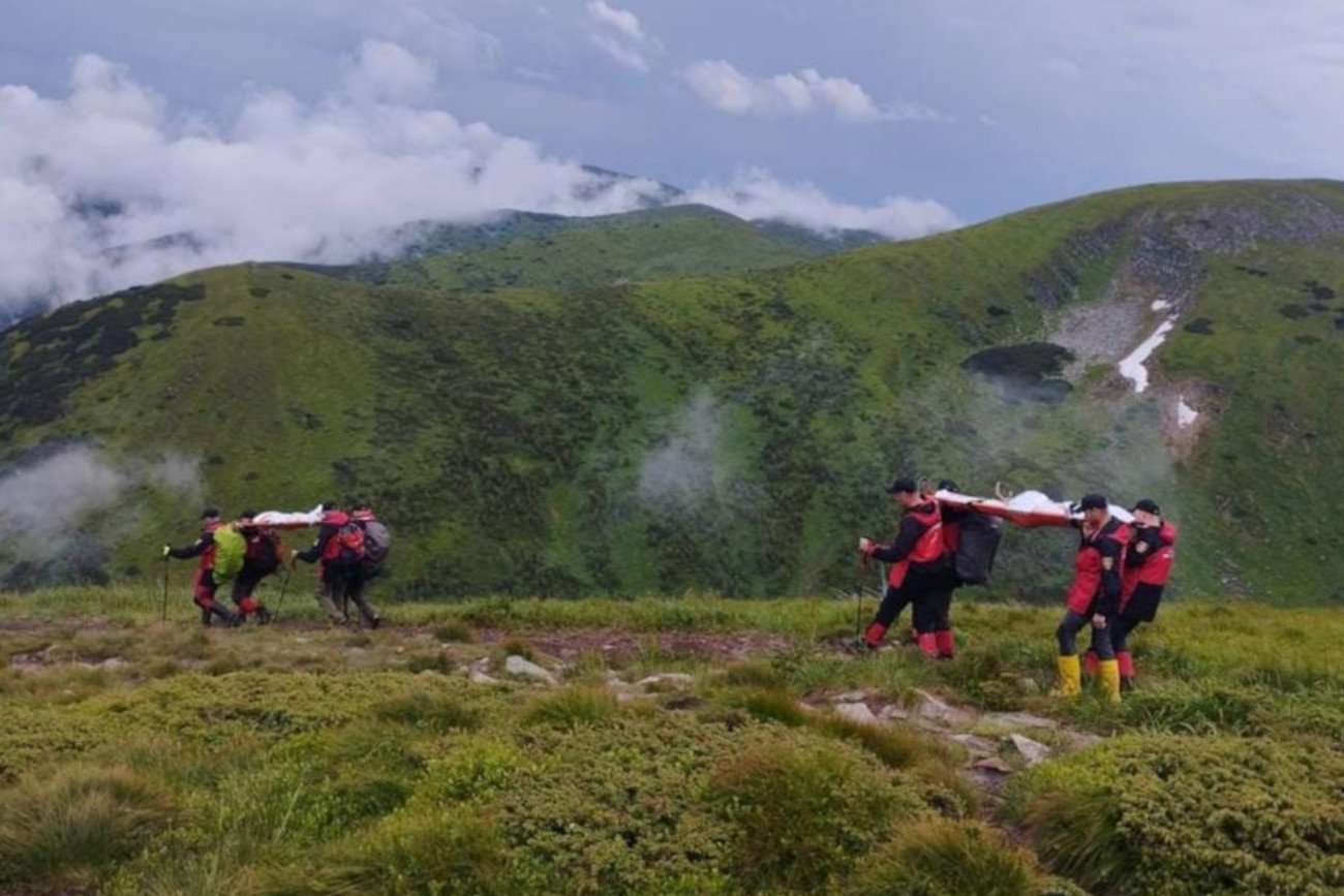 Uderzenie pioruna zabiło ojca i córkę po ukraińskiej stronie Beskidów