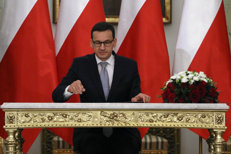 Mateusz Morawiecki został powołany na stanowisko premiera, ale... nie tylko. Dwa razy nowy szef rządu składał przed prezydentem przysięgę.