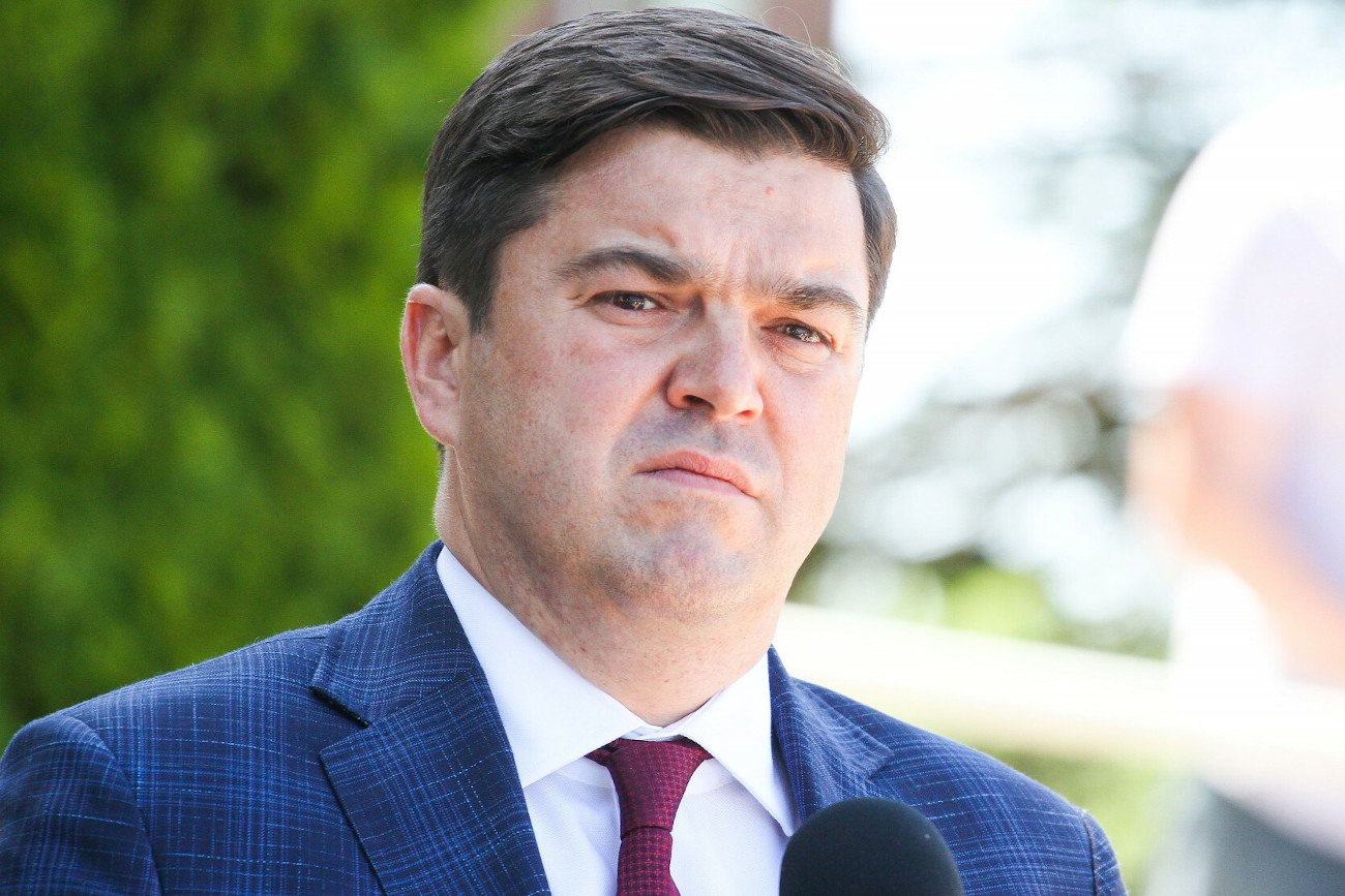 W czwartek resort zdrowia znów poinformuje o ponad 50 tys. nowych zakażeniach koronawirusem.