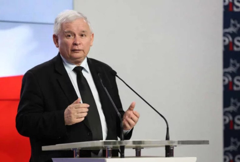 Jarosław Kaczyński ws. reformy sądownictwa. "Mamy do tego święte prawo".