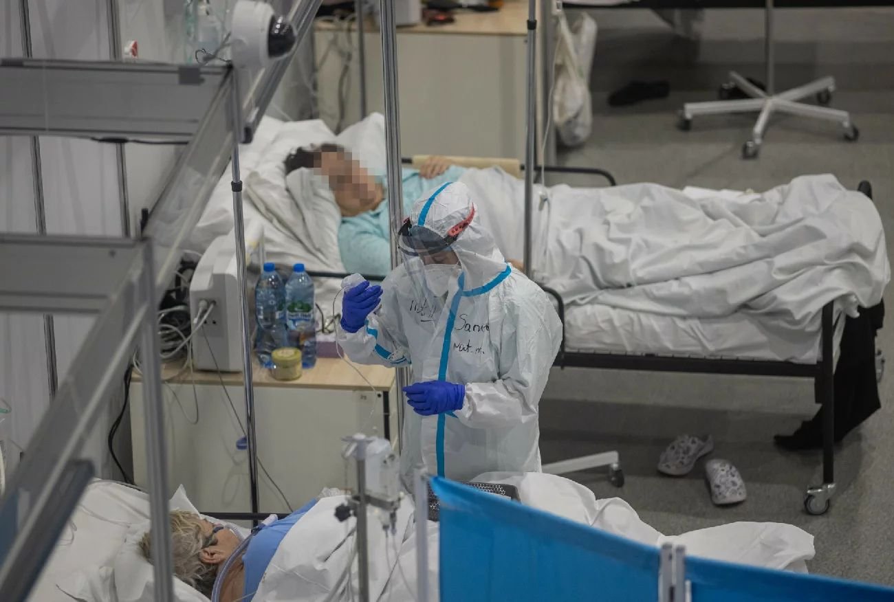 Znów wzrost liczby zakażeń koronawirusem.