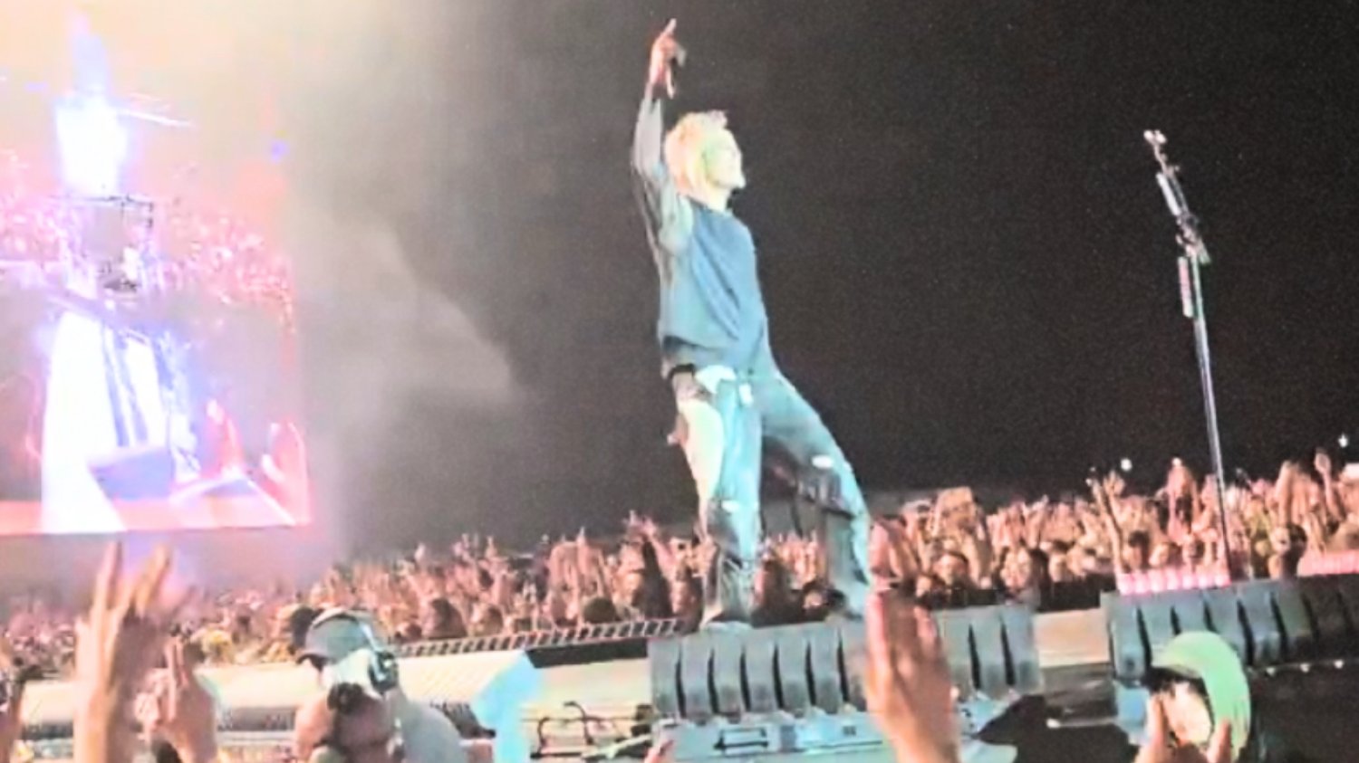 Linkin Park zawładnął Open'er Festivalem. Nagrania z koncertu pokazują, jak bawili się Polacy Linkin Park skradł show na Open'er Festivalu 2025. Pod sceną dziki tłum