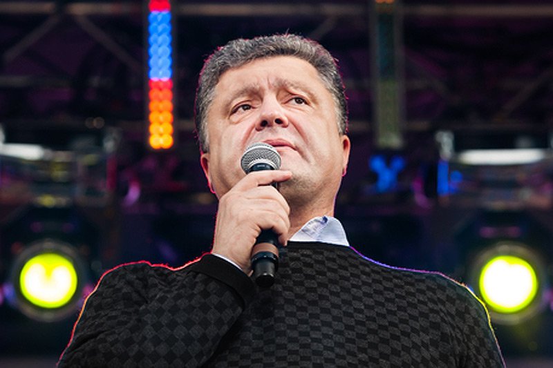 Prezydent Ukrainy Petro Poroszenko nie ukrywał w Brukseli sceptycyzmu wobec postanowień z Mińska.