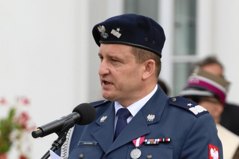 Generał Miłkowski wyjaśnił, że wypadki rządowych limuzyn zdarzają się, bo "tak ruch drogowy czasami wygląda".