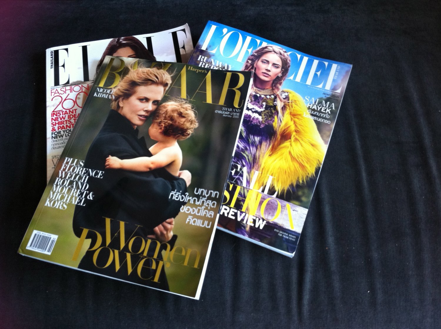 W Tajlandii nie ma Vogue'a, są za to Elle, Harper's Bazaar i L'Officiel.