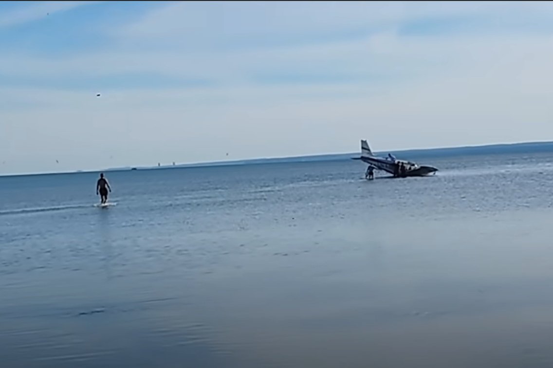 Awionetka musiała awaryjnie lądować w Jastarni