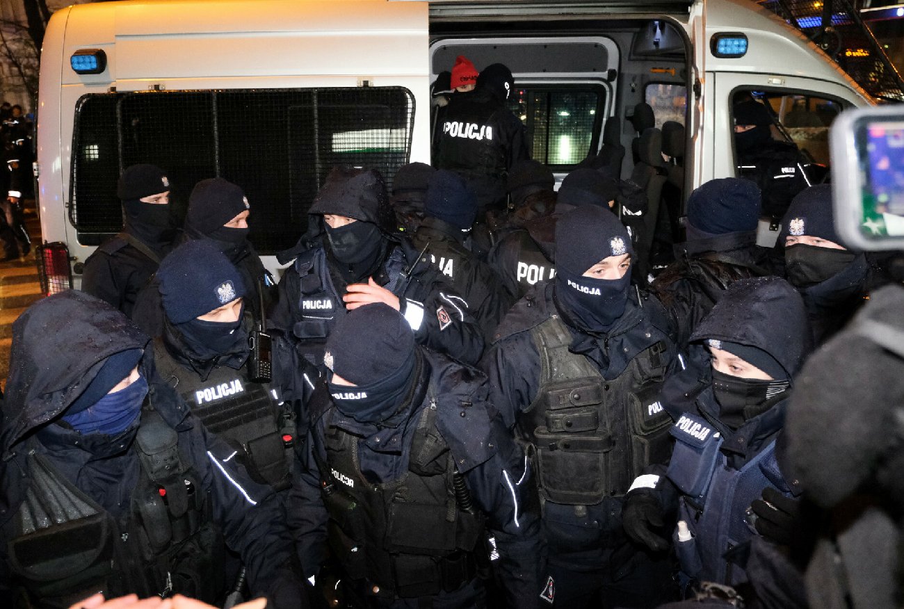 Wielu z was o tym myśli, ale wciąż milczy. Wstyd mi za część aktywistów.