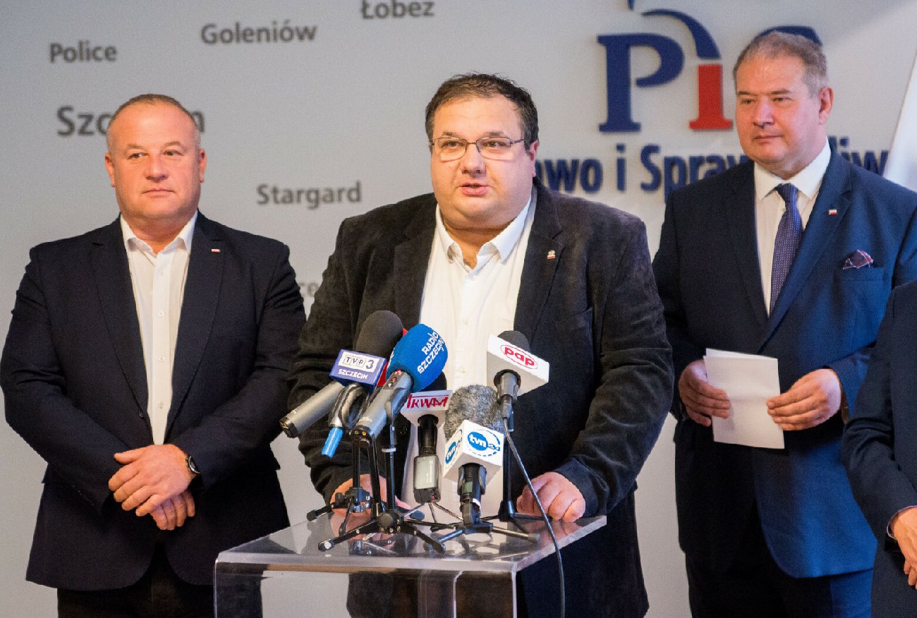 Dziennikarka napisała o blokadzie Orlenu. Dostała SMS od polityka PiS