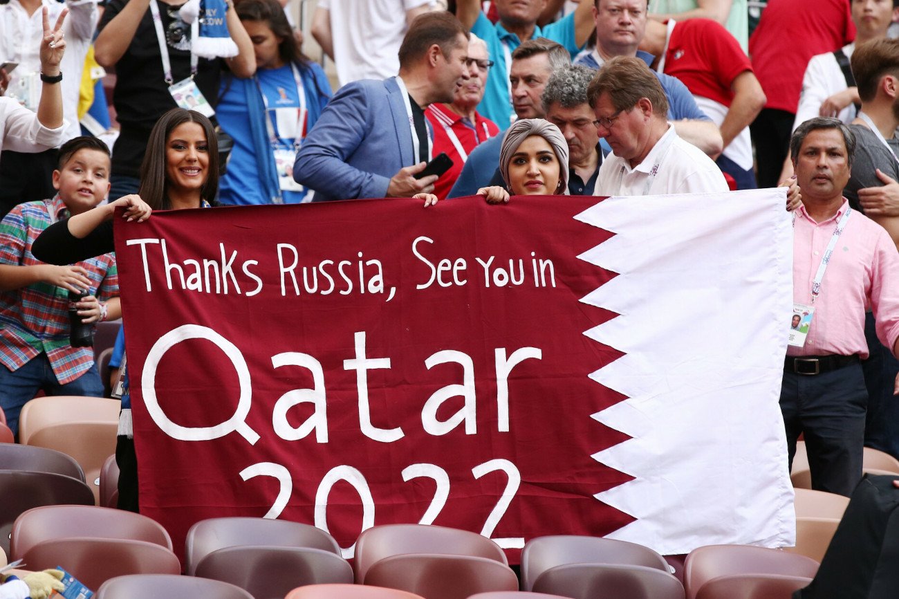 Mundial w Katarze będzie imprezą, która jeszcze na dobre się rozpoczęła, a już wzbudza mnóstwo kontrowersji.