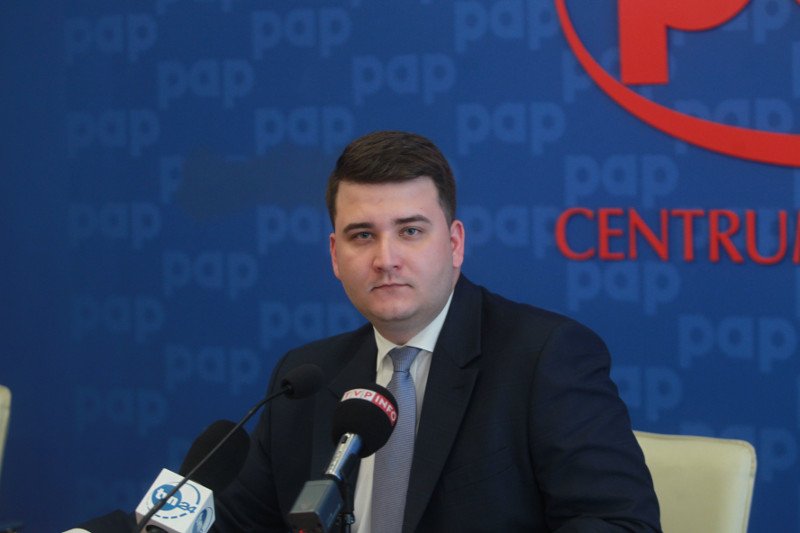 Bartłomiej Misiewicz nie chciał spłacić pożyczki, choć był jej żyrantem – informuje "Rzeczpospolita".