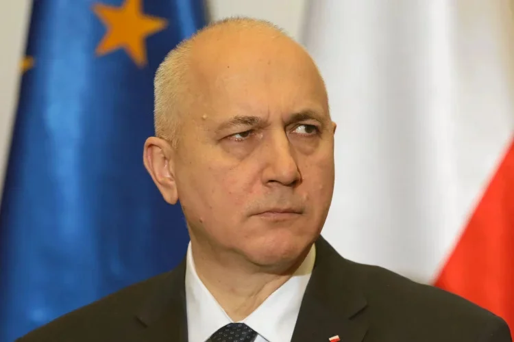 Europoseł PiS Joachim Brudziński z okazji śmierci Krzysztofa Krawczyka pochwalił państwowe radio.