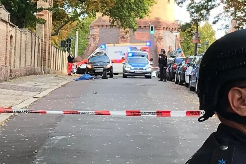 Krwawa strzelanina w Halle. Nie żyją dwie osoby.