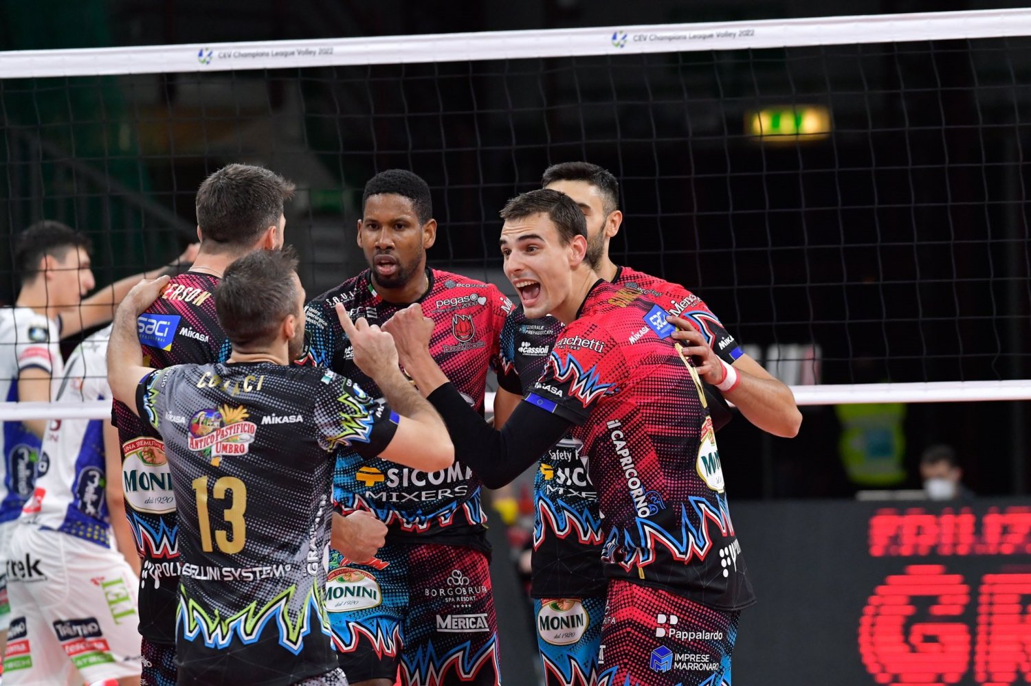 Wilfredo Leon poprowadził swoje Sir Safety Perugia do wygranej w hicie Ligi Mistrzów, zaserwował aż siedem asów