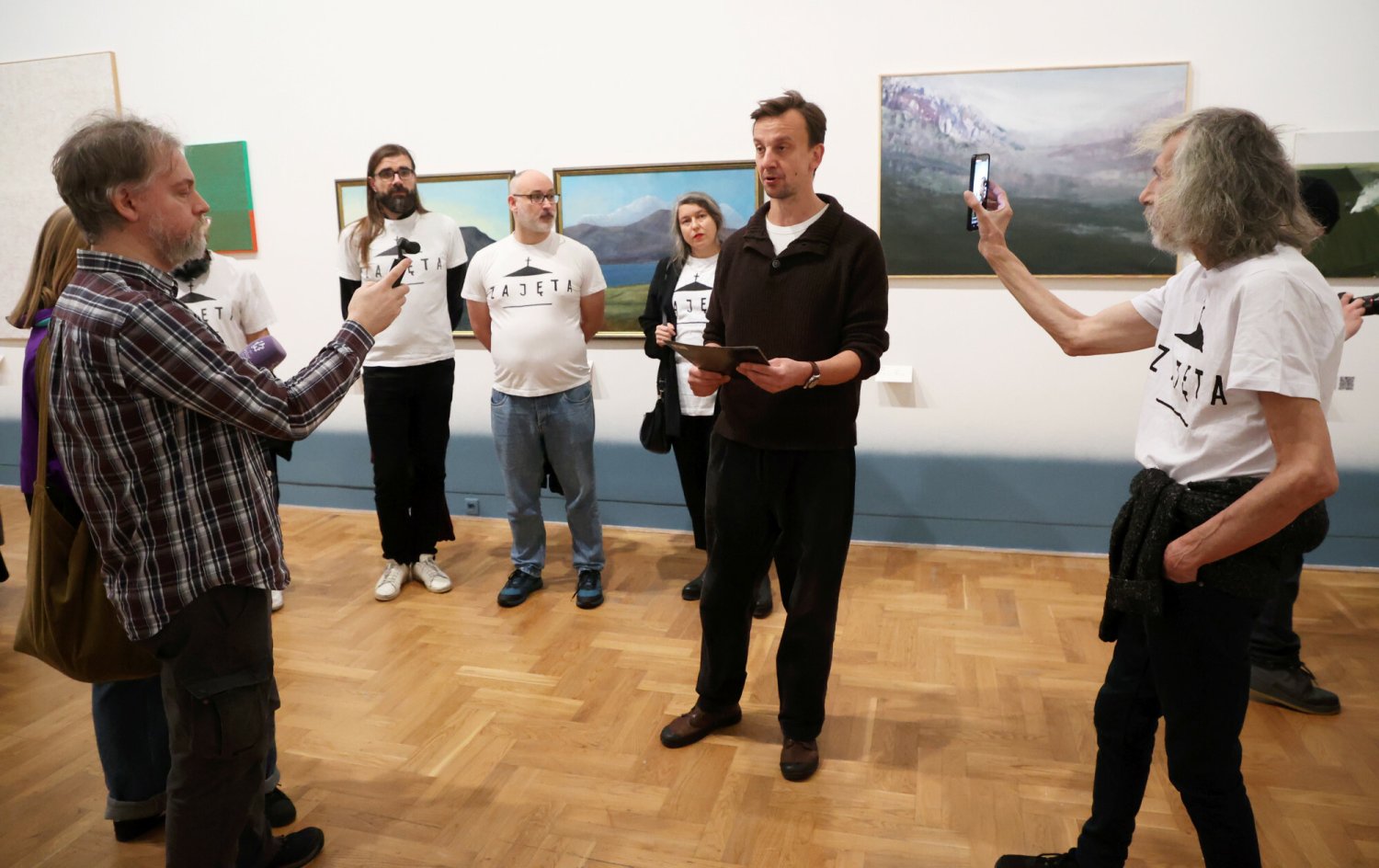 Pejzaż malarstwa polskiego zachęta warszawa protest artystów wilhelm sasnal opinie