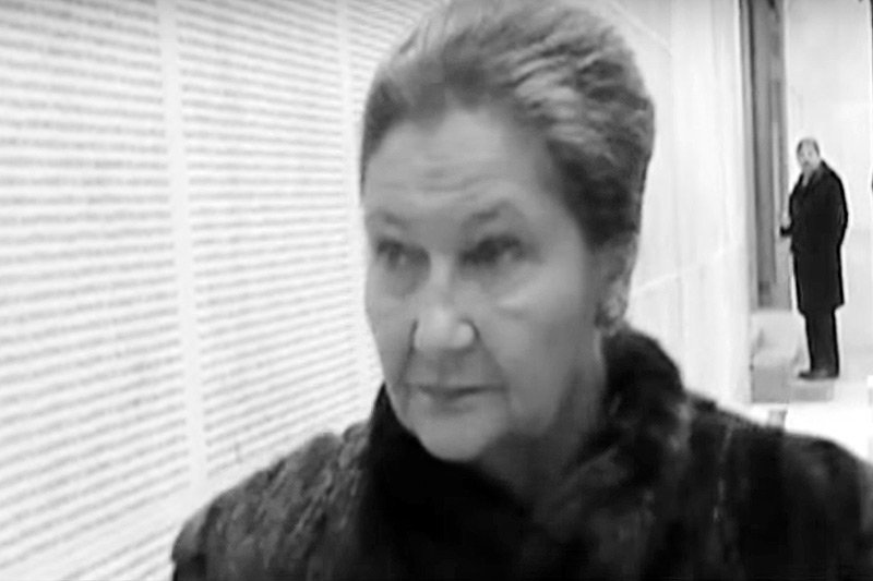 Nie żyje Simone Veil. Francuska polityczka uznawana za "pionierkę aborcji" zmarła w Paryżu w wieku 89 lat.