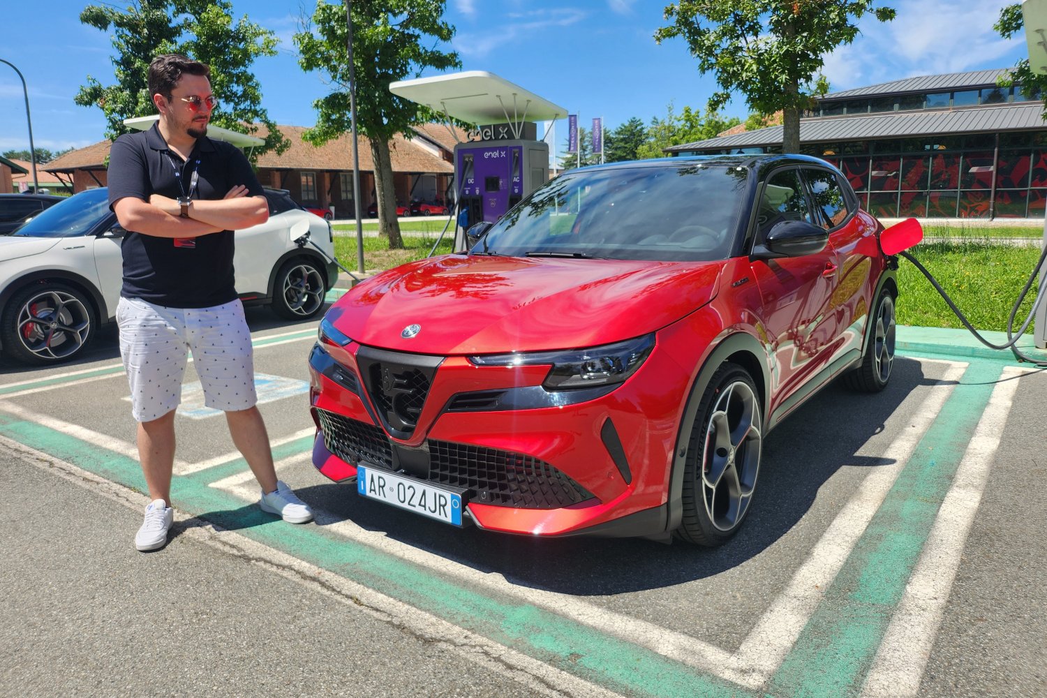 Nowa Alfa Romeo Junior Elettrica Veloce.