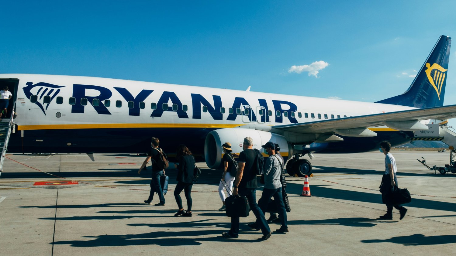30 tys. pasażerów zostało na lodzie. Loty odwołał też Ryanair czy WizzAir