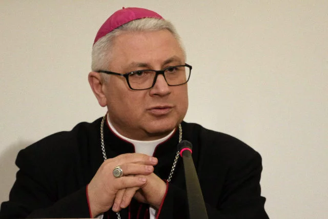 Biskup Miziński jest jednym z tych duchownych, którzy chcą zaostrzenia prawa aborcyjnego ale jednocześnie bez zapisów o karach dla kobiet.