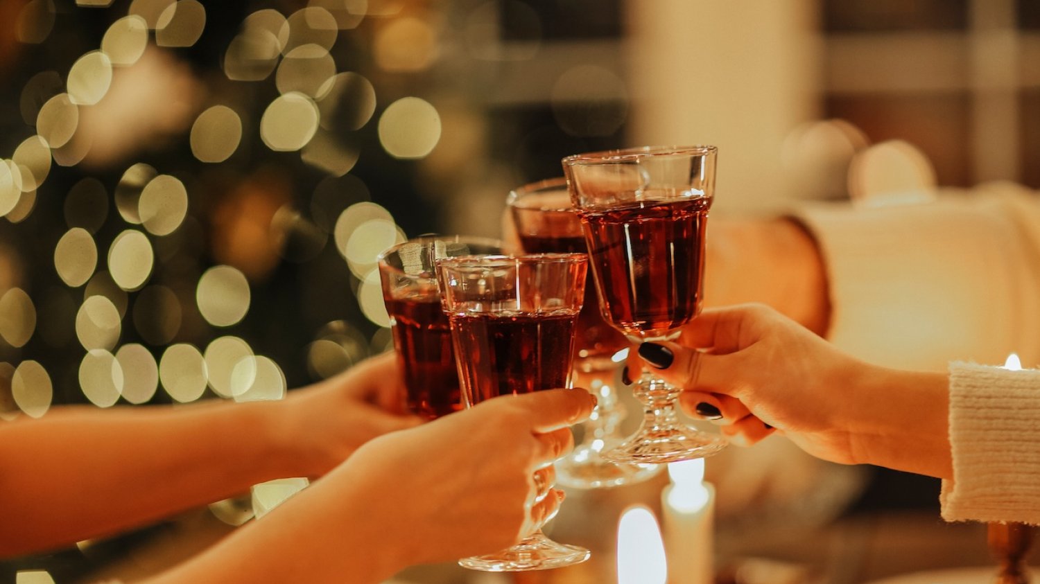 Czy picie alkoholu w Święta to grzech? Zakonnik wskazuje ważną różnicę