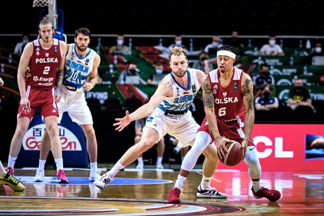 Polscy koszykarze po porażce ze Słowenią mają już tylko niewiele szanse na igrzyska w Tokio