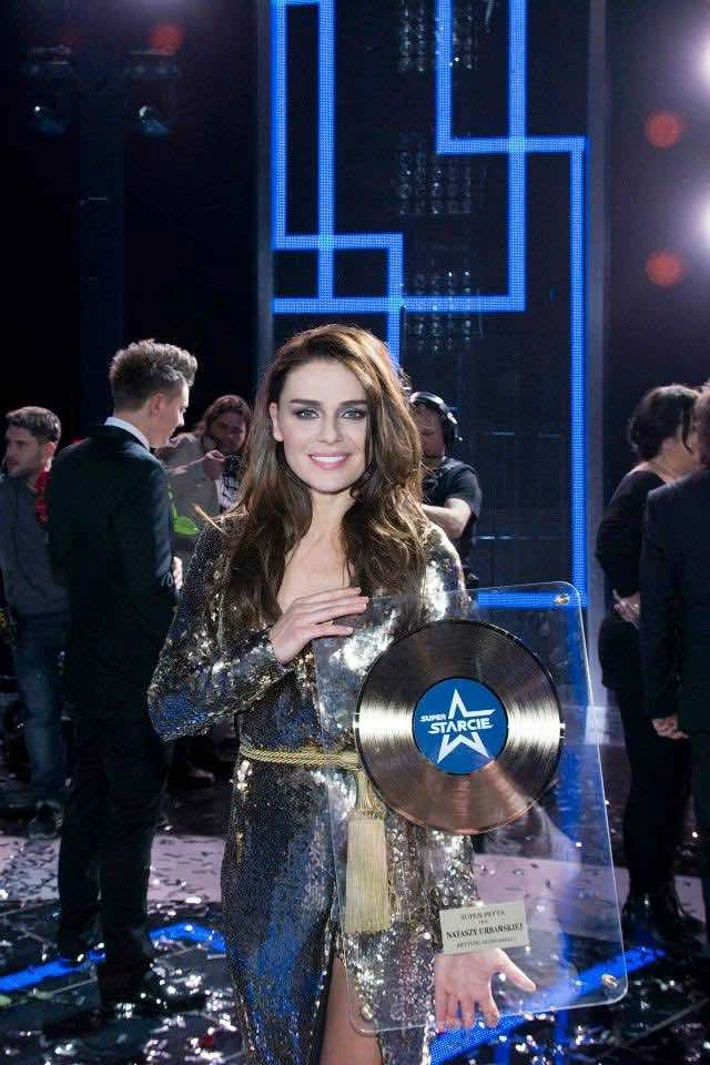 W SuperStarciu gwiazda mogła dostać za udział w show 10 tysięcy złotych. To jednak była największa kwota, jaką TVP zaproponowało gwiazdom.